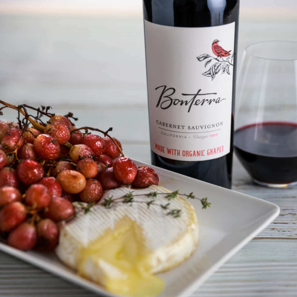 Bonterra Cabernet Sauvignon and grapes with brie