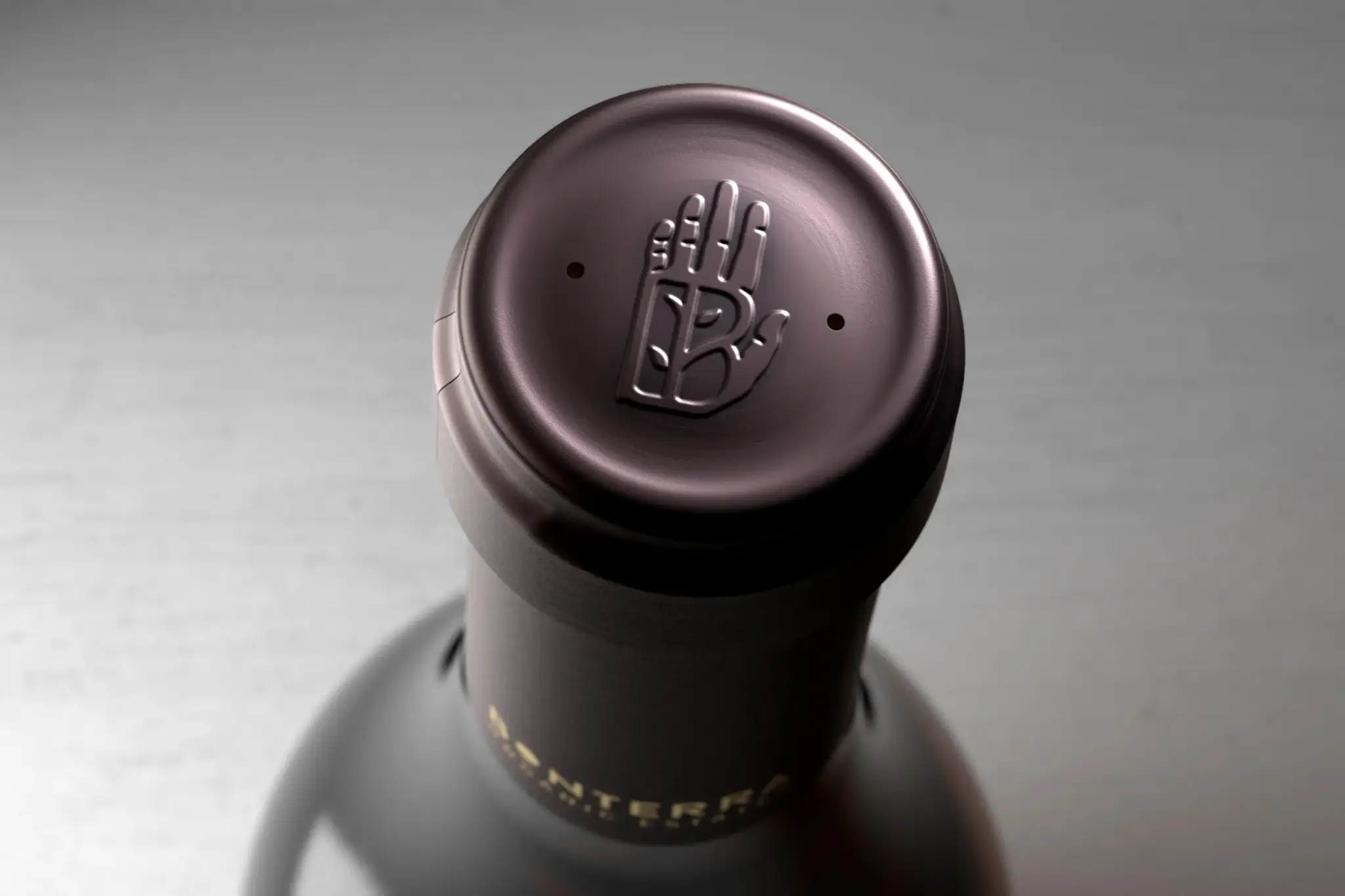 Capsule Bottle Cap close up seal bonterra hand logo